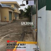 voi-rua-mat-va-tam-khan-cap-uk304a-hong-lam-co-2 Bồn rửa mắt và tắm khẩn cấp UK304A