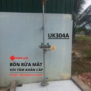 voi-rua-mat-va-tam-khan-cap-uk304a-hong-lam-co-5 Bồn rửa mắt và tắm khẩn cấp UK304A