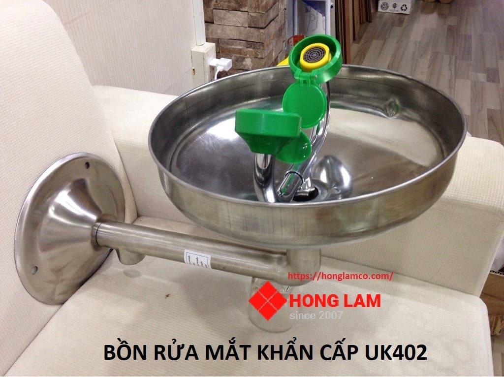 Tư vấn Bồn rửa mắt khẩn cấp UK402 chính hãng tại Hồng Lam