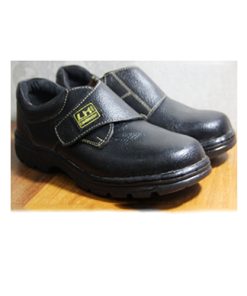 Giày bảo hộ lao động màu đen UK01B